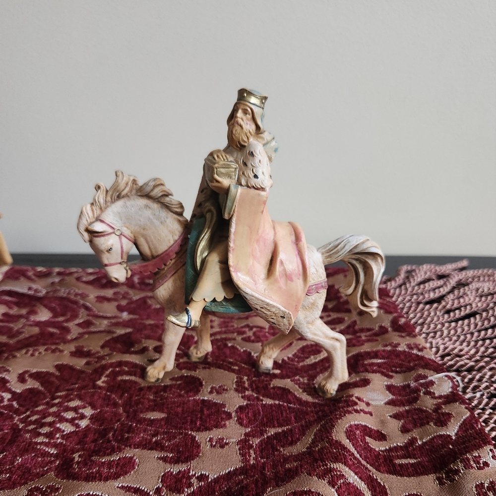 Vintage Fontanini Christmas Nativity Collectibles- 3 Wise Men On Animals 1990s - Picture 4 of 7